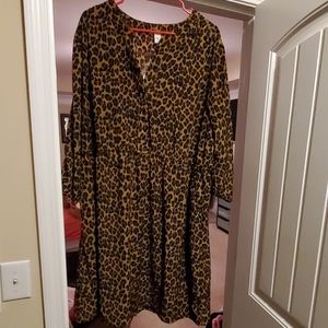 Leopard Dress w/Pockets